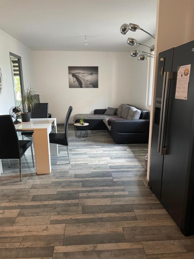 Appartement Rdc Calme En Hyper Centre-Ville Digoin Ngoại thất bức ảnh